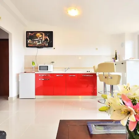 A & A Apartamento Žrnovnica